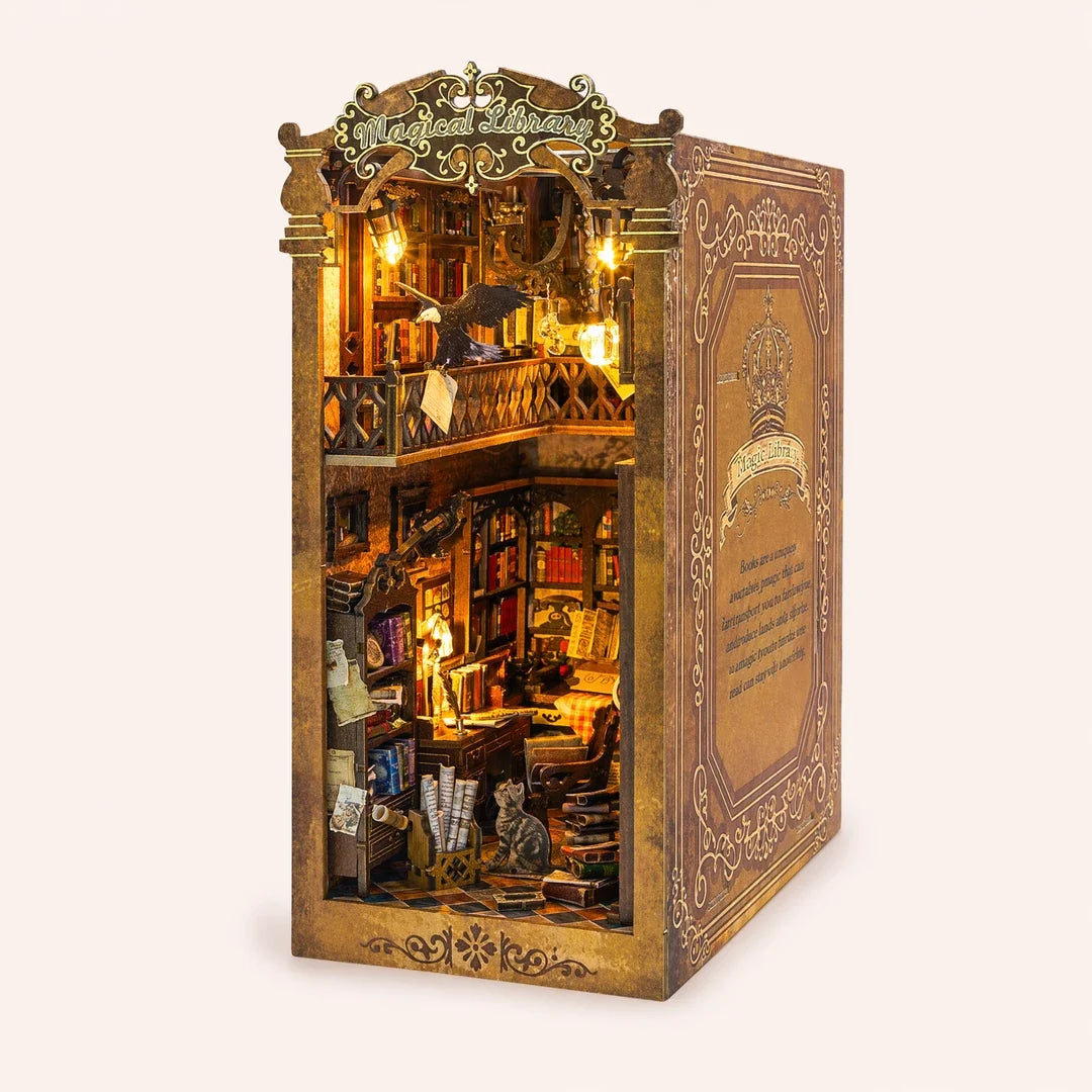 Book nook — Le Cabinet du Sorcier
