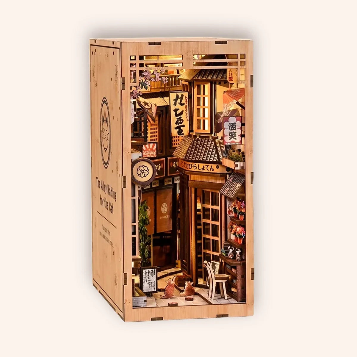 Book nook — La Ruelle aux Chats