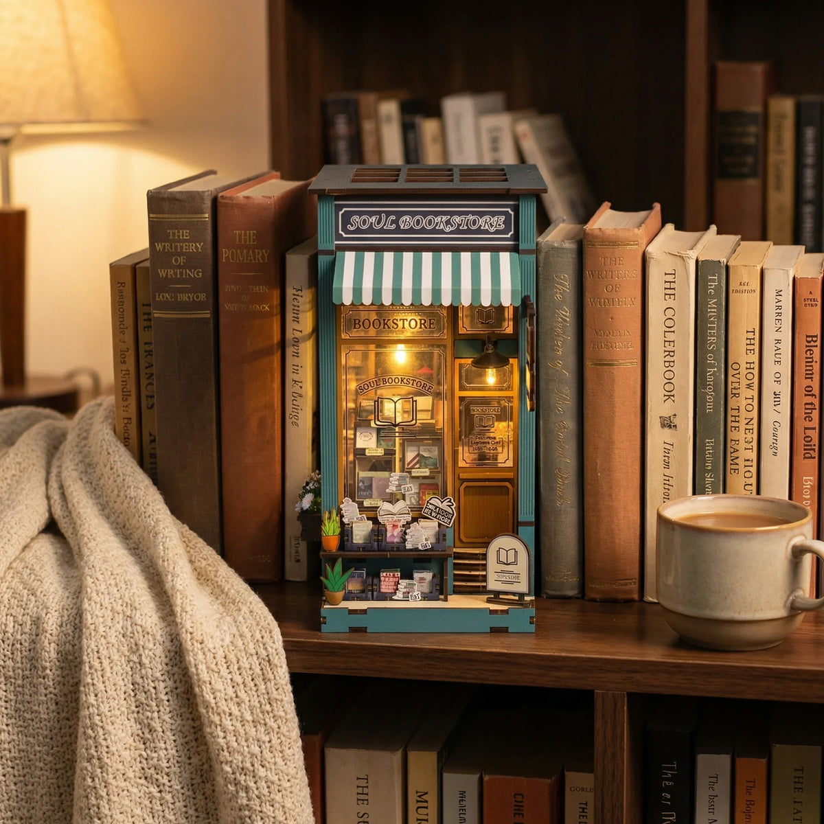 Book nook — La Librairie de Quartier