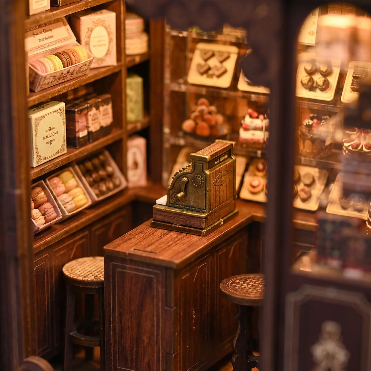 Book nook — La Pâtisserie du Soir