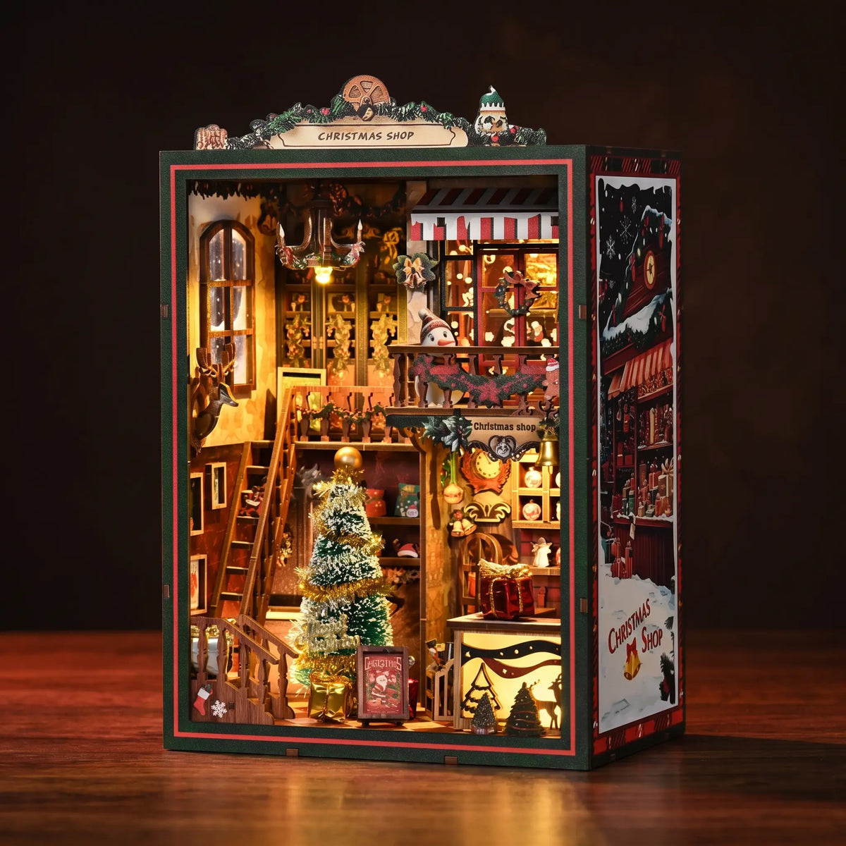 Book nook — La Boutique de Noël