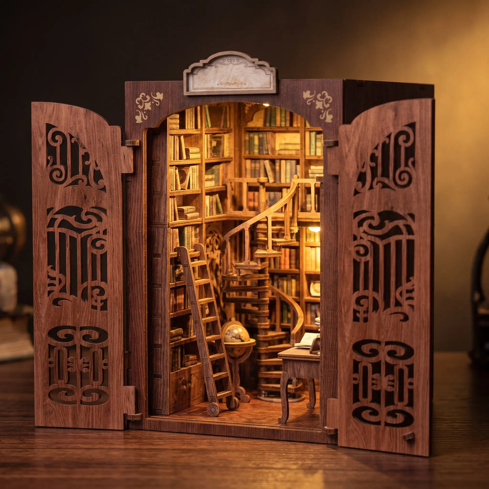 Book nook — Le Palais des Livres
