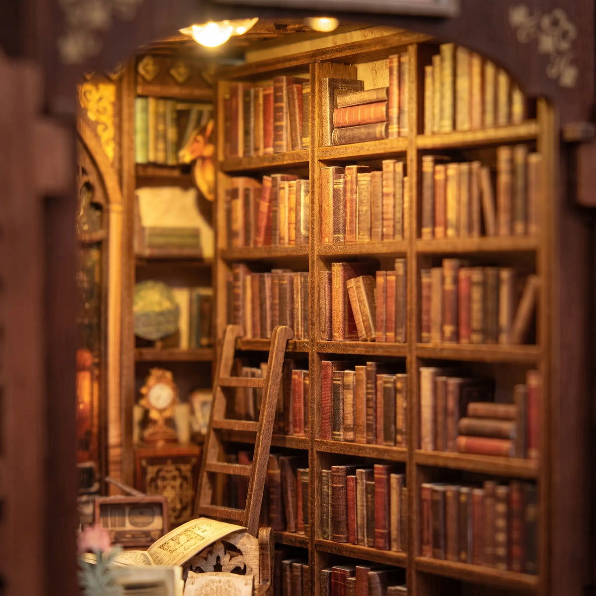 Book nook — Le Palais des Livres