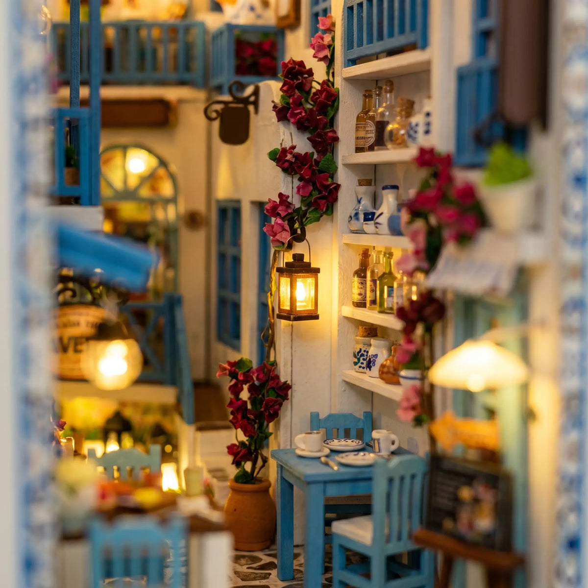 Book nook — La Ruelle Égéenne