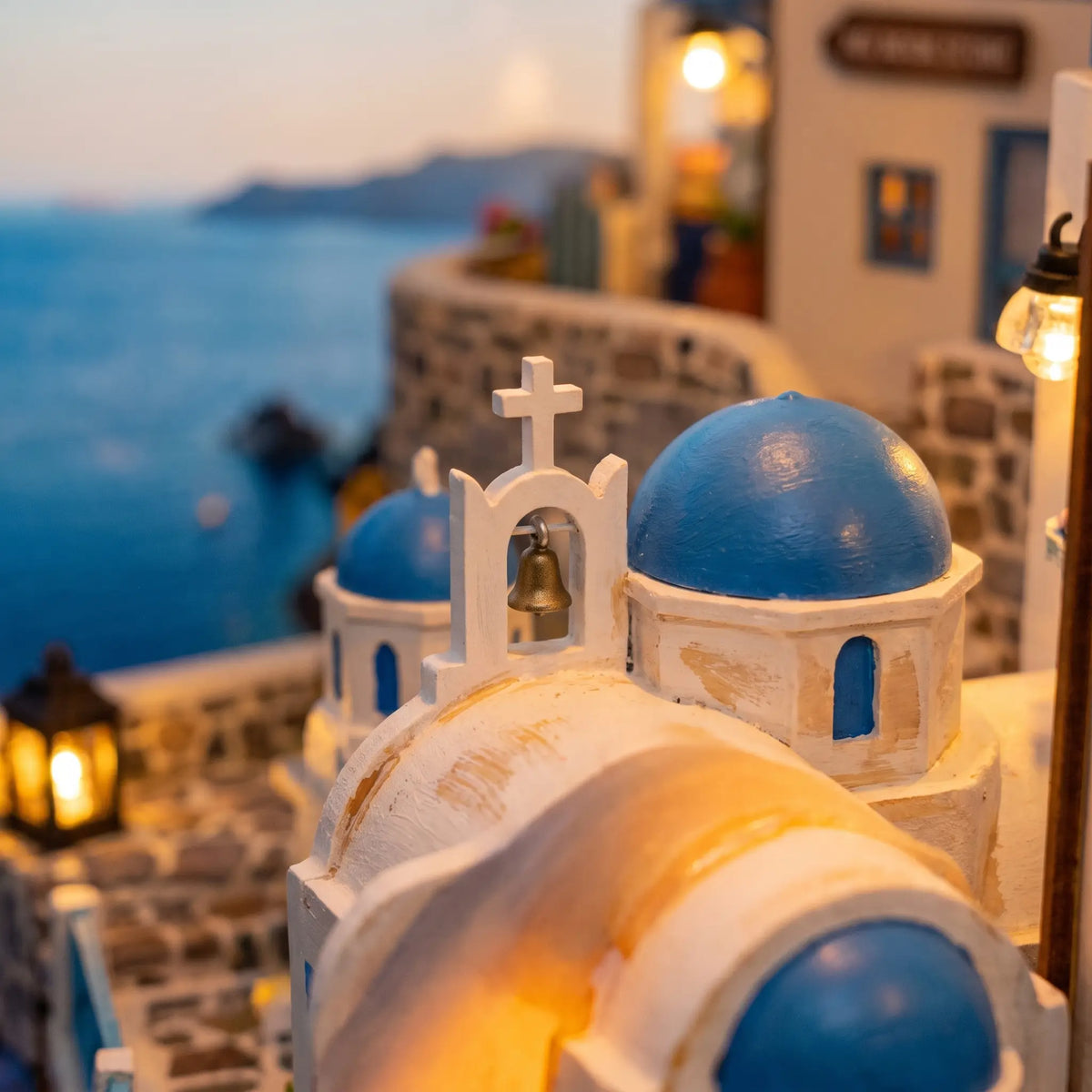 Book nook — La Ruelle Égéenne