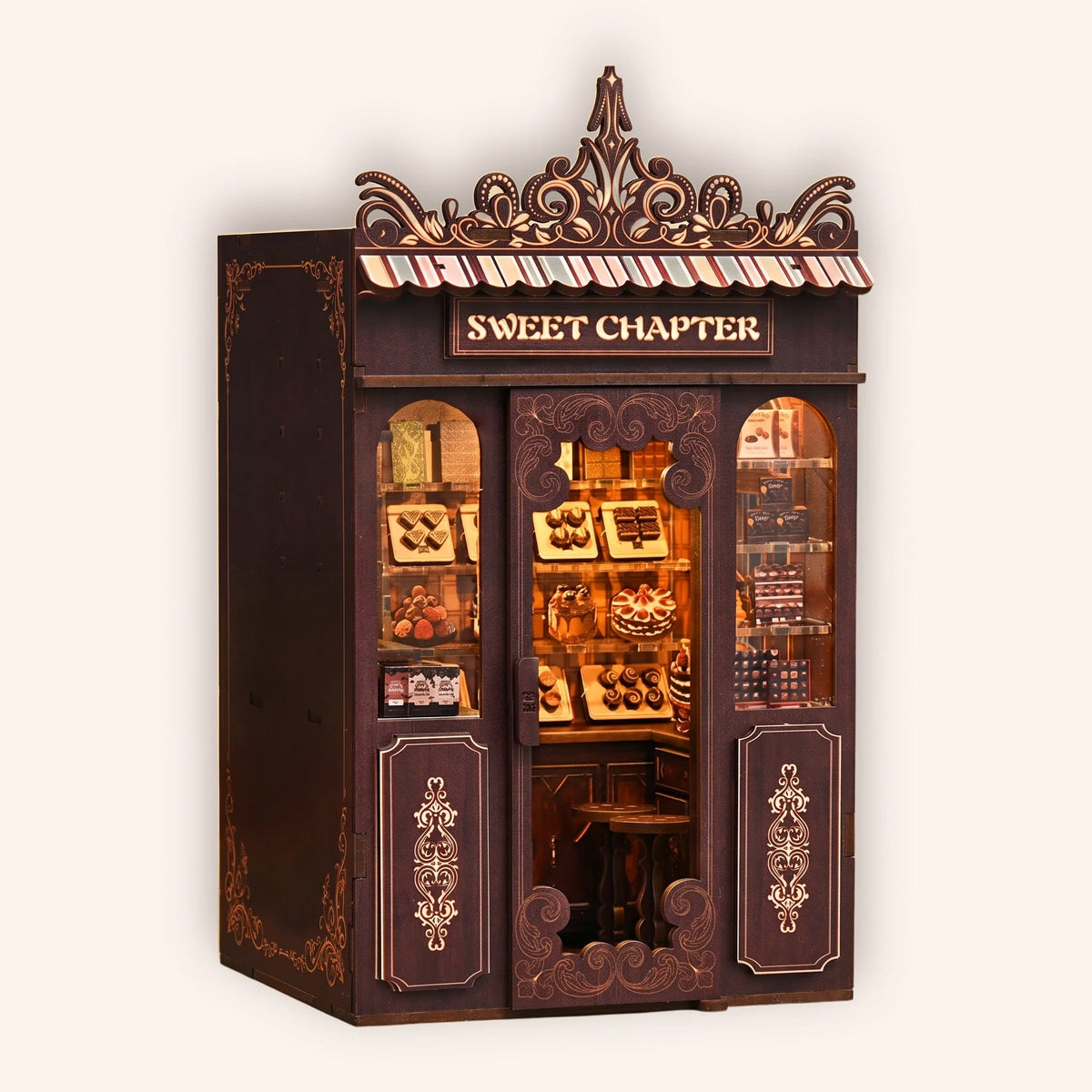 Book nook — La Pâtisserie du Soir