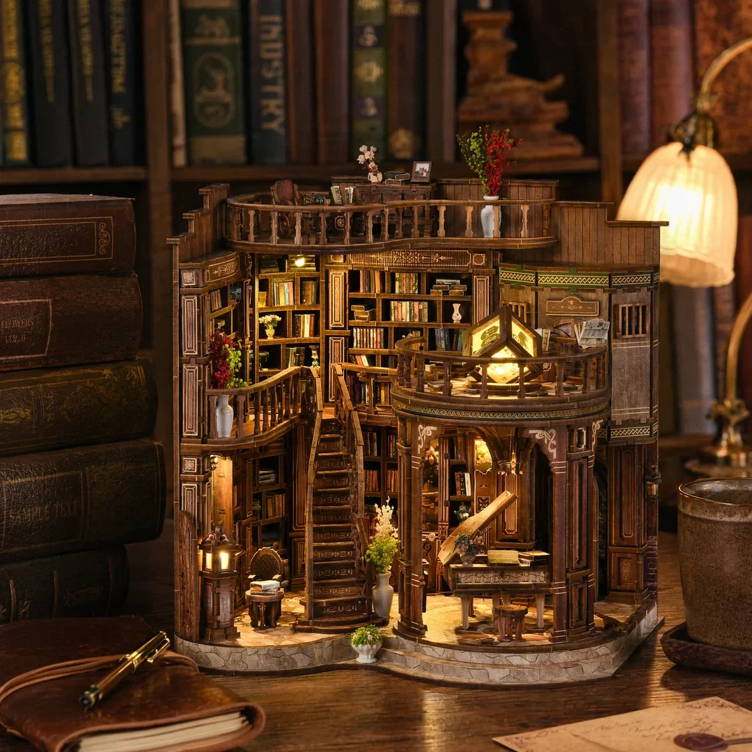 Book nook — Le Grand Hall des Livres