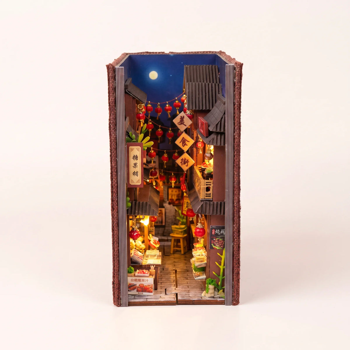 Book nook — Le Marché de Nuit
