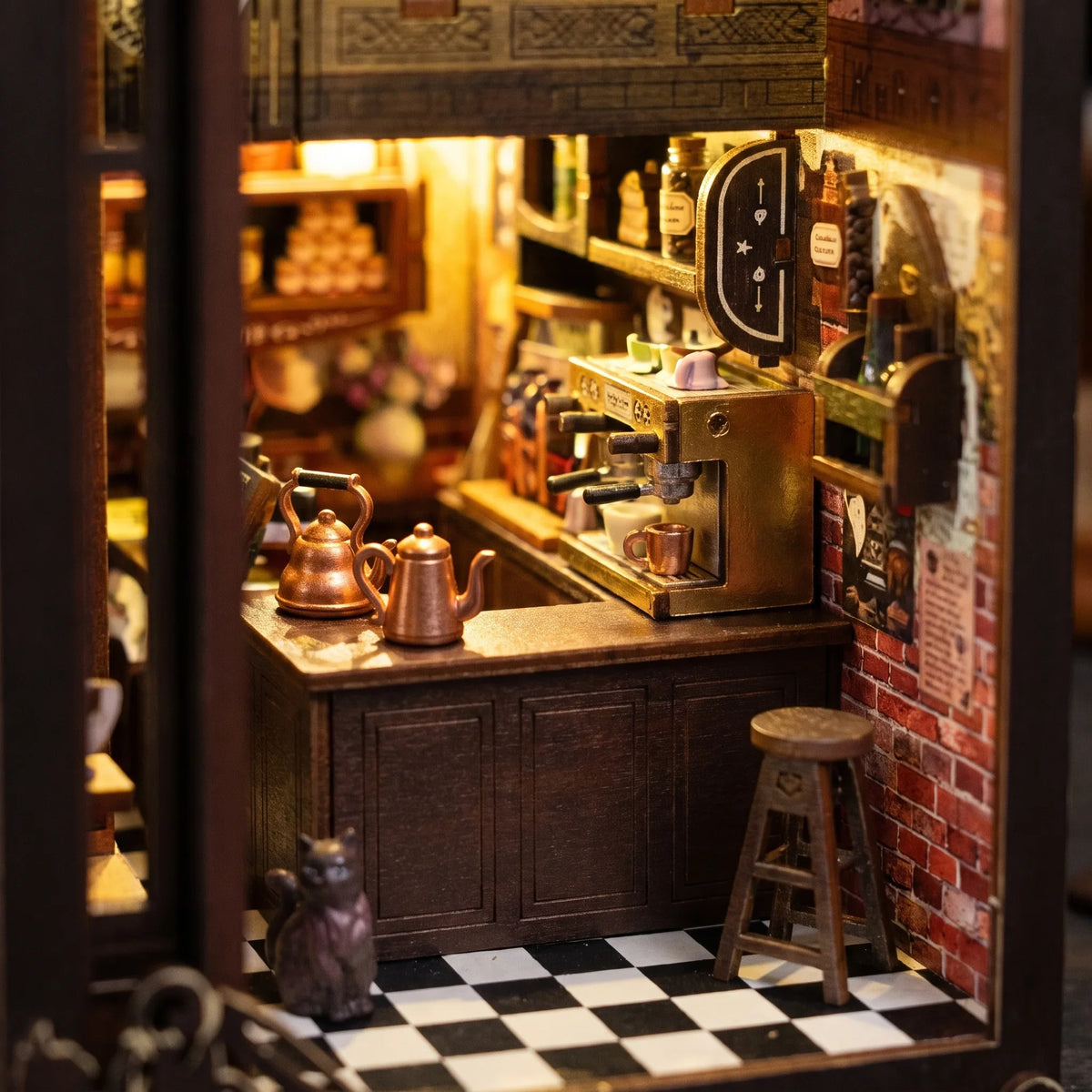 Book nook — Le Café de la Sorcière